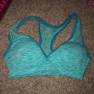 VS Pink sports bra
